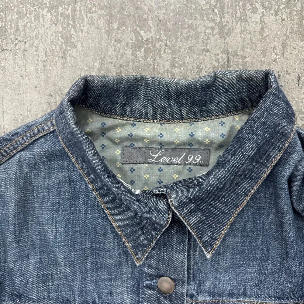 Level 99 Denim Jacket Women Medium Blue Excellent Classic Button Up Trucker
